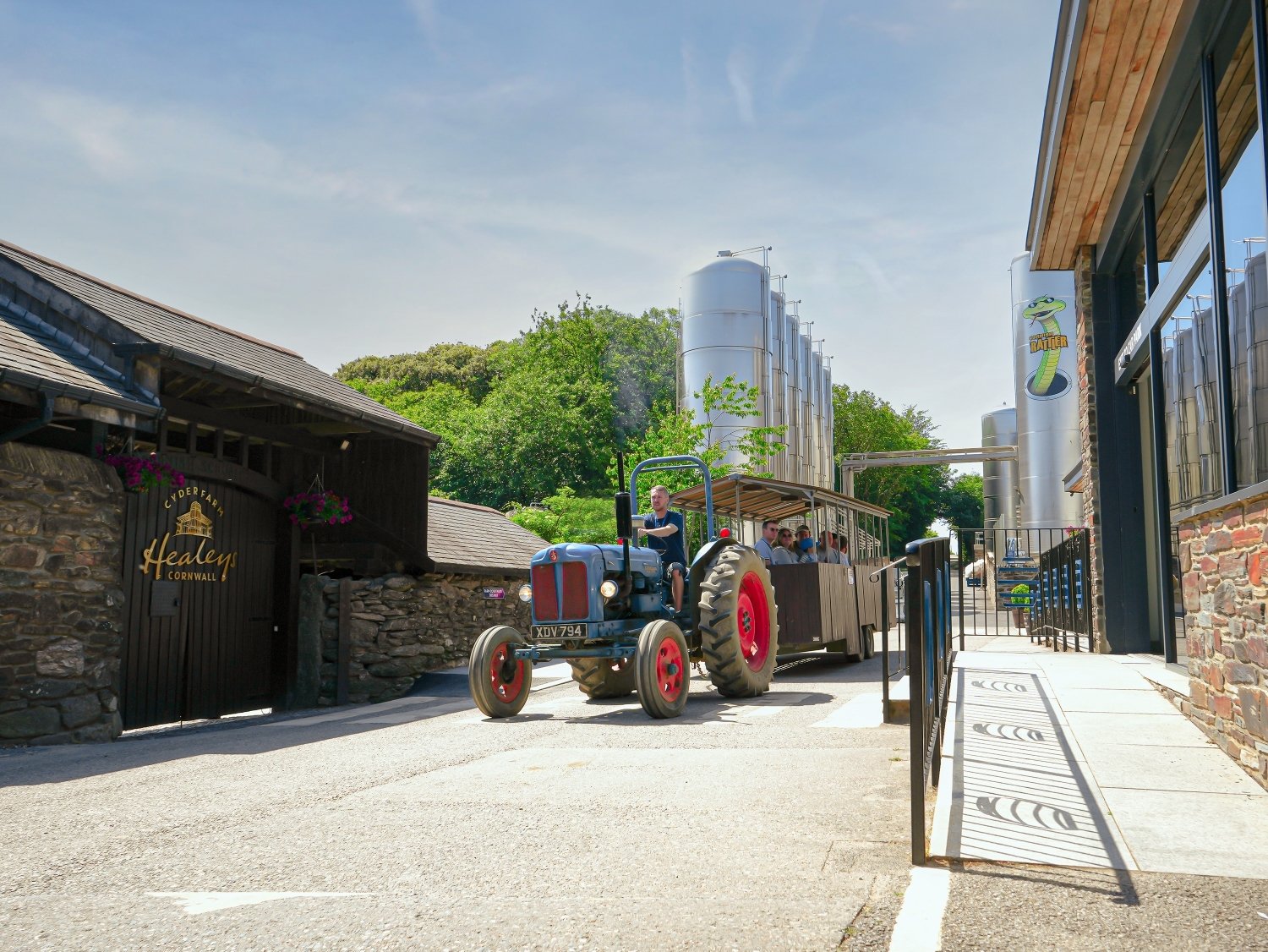 Healeys-Cornish-Cyder-Farm